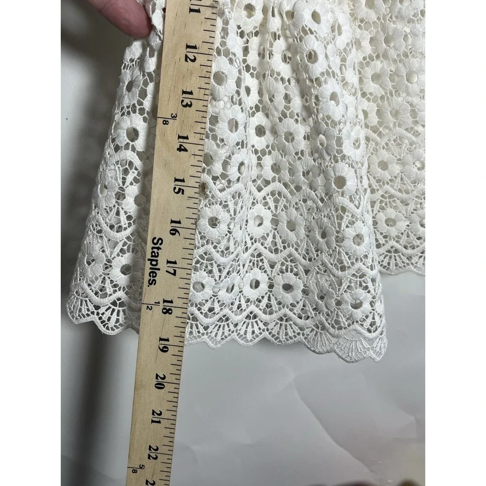 J CREW White Daisy Lace Boxy Top Blouse Bell-Sleeve Sz 2 Boho Floral‎ Whimsy